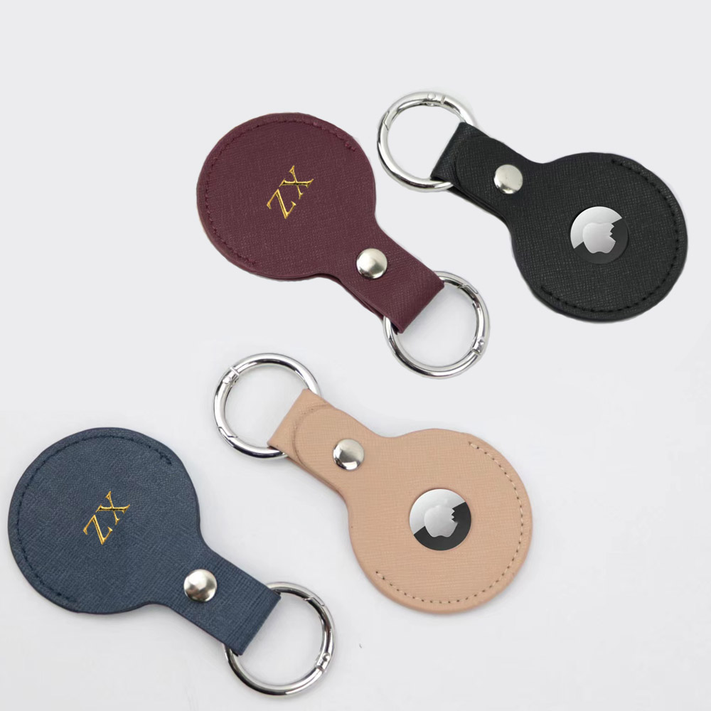 Monogram Keychain Leather - حروف أولية ذهبية مخصصة لعلامات الهواء