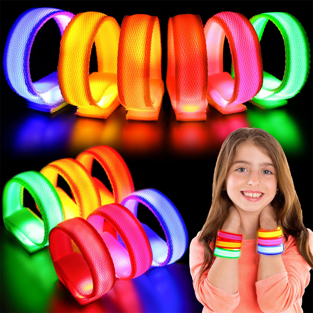 سوار نايلون عاكس LED ، شارة قا - مراجعة Coordinates Bracelet وسعره