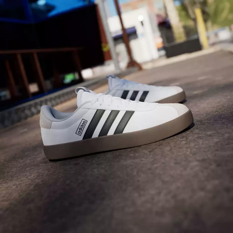 حذاء أديداس أبيض وأسود من الجل - مراجعة Adidas Shoes Samba وسعره