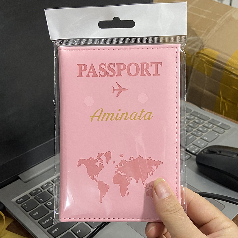 اسم مخصص باللون الذهبي على غطا - مراجعة Personalized Name Box وسعره